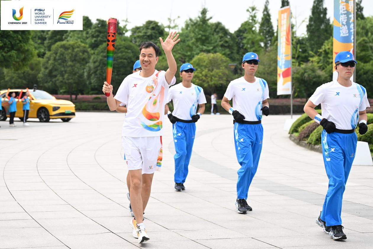 3 第31届世界大学生夏季运动会火炬手(彭必友)