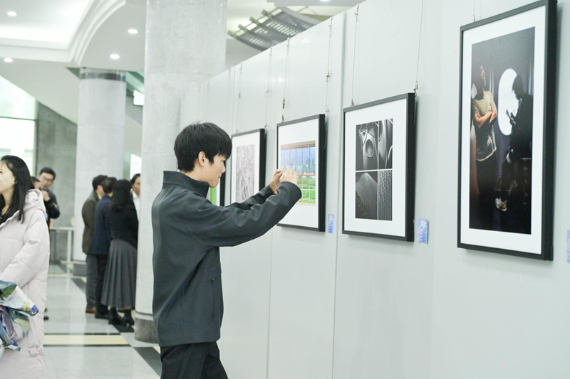 展览现场3.png 展览现场3.png