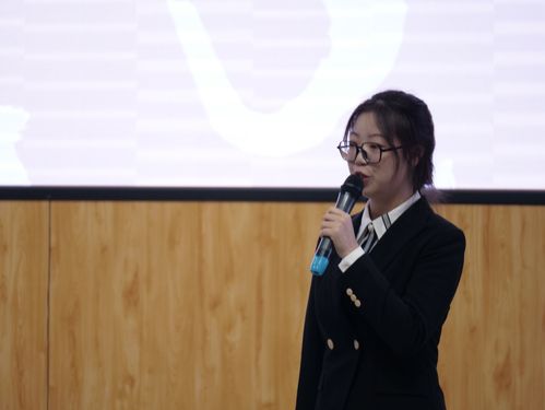 常耀匀讲述《热土上的守望者》